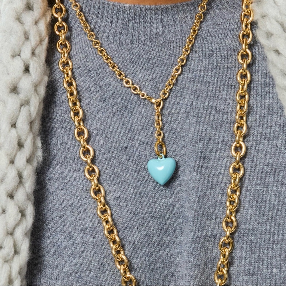 NWOT.Roxanne Assoulin The Mini Puffy Heart Necklace Cloud Blue - Picture 2 of 3